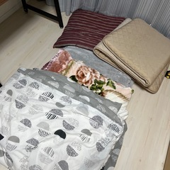 布団類　謝礼5000円