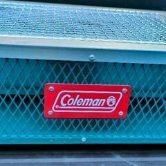 ガーデンテーブルとBBQセットの画像