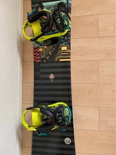 スノーボード板　ビンディング付き
