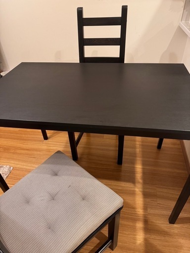IKEA極美品　ダイニングテーブセット　チェアー付き　2脚