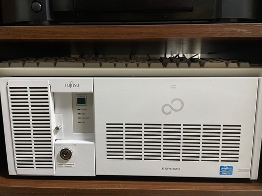 激レア！希少！富士通　サーバー系PC ESPRIMO N5280FA win10 xeon SSDミラーディスク仕様　16GB ecc