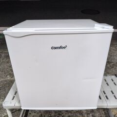 🍎コンフィー 冷蔵庫 45L 右開き RCD45WH/Eの画像