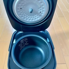 ⭐︎価格相談ください⭐︎アイリスオーヤマ(IRIS OHYAMA） 炊飯器 マイコン式 3合 銘柄炊き分け機能付き RC-MB30-Bの画像