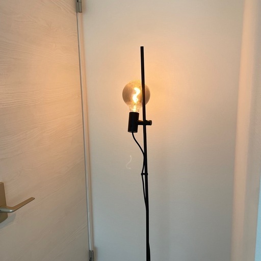 IKEA フロアランプ (sa) 小幡の照明器具の中古あげます・譲り