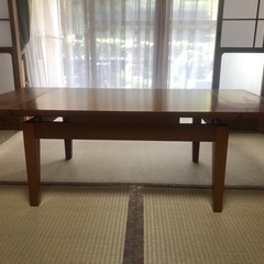 卓上テーブルの画像