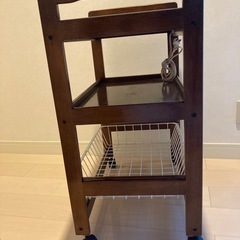 3段ワゴン コンセント2個付きの画像