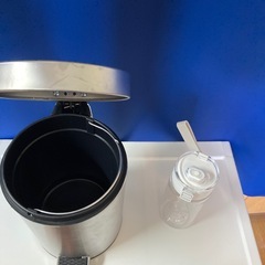 【お取引完了しました】プラスチックケース等 無料で引き取っていただける方の画像