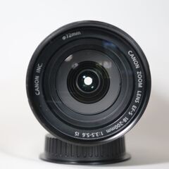 Canon EF-S18-200mm F3.5-5.6 IS フード付の画像