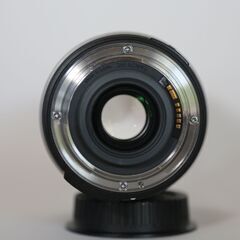 Canon EF-S18-200mm F3.5-5.6 IS フード付の画像