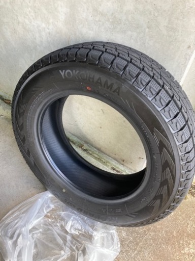ヨコハマ　スタッドレスタイヤ 4本 225/65/R17