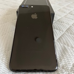 iPhone7 plus 128GB ジェットブラック SIMの画像