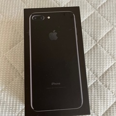 iPhone7 plus 128GB ジェットブラック SIMの画像