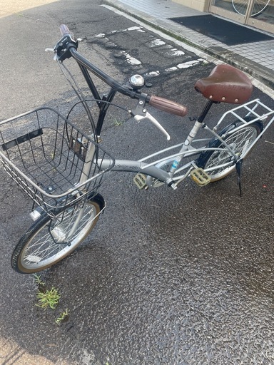 折りたたみ自転車　ギア付き　20インチ