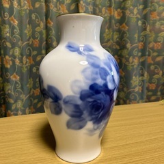 大倉陶園ブルーローズ28センチ花瓶の画像