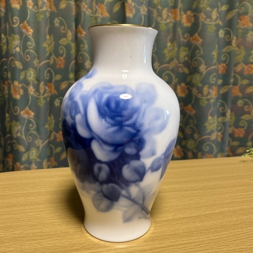 大倉陶園ブルーローズ28センチ花瓶