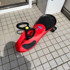 車のおもちゃ