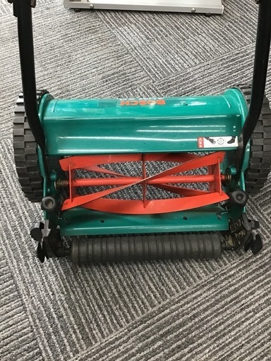 BOSCH / ボッシュ 手動芝刈機 AHM30 300㎜幅 グラスボックス付き