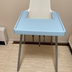 IKEAのベビーチェアの画像