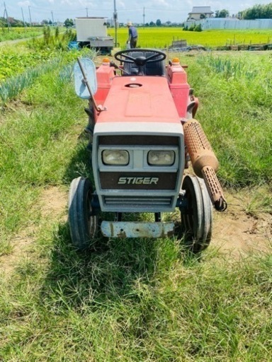 スバールトラクター