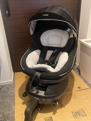 【美品】コンビ　チャイルドシート