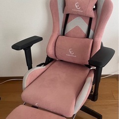 ゲーミングチェア　ピンクの画像