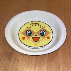 中古品）アンパンマンの子供用食器