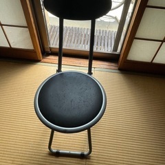 折りたたみ椅子