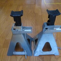 車用　馬　２脚の画像