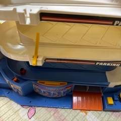 トミカ　立体パーキング　動作しますの画像