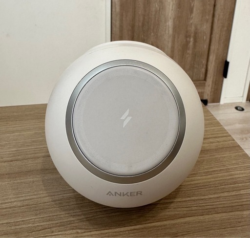 Anker 637 Magnetic Charging Station (MagGo) (マグネット式 ワイヤレス充電/電源タップ) (ホワイト)