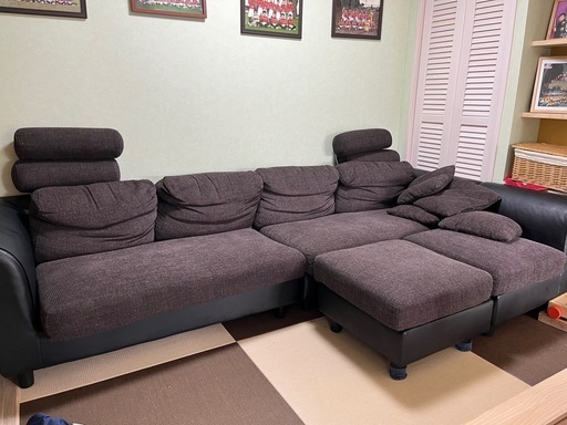 4人掛けソファー