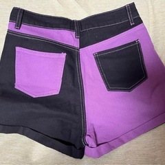 新品　ROMWE ツートーン　デニムショートパンツの画像