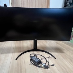 【極美品】LG　ゲーミングモニター　34WP65C-B