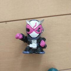 仮面ライダーソフビ等の画像
