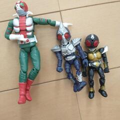 仮面ライダーソフビ等の画像