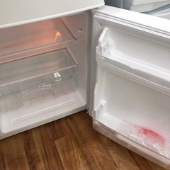 ELSONIC 冷蔵庫 2024年製 85L ECH-R85 入荷しました