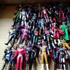 仮面ライダー、戦隊物、ウルトラマン