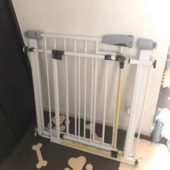 ベビーゲート