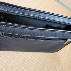 中古　セカンドバッグ。