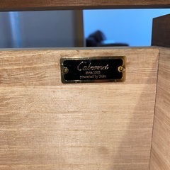 シャルドネ(Chardonnay)の食器棚の画像
