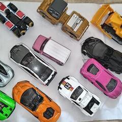 【お話中】トミカ 車のおもちゃなど