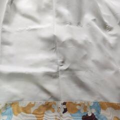 カーテンやや厚地の画像