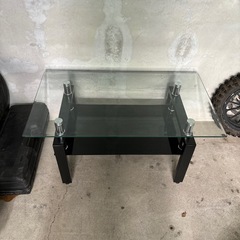 ガラステーブル