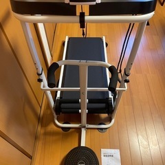 売約済🟪新品・未使用🟪ルームランナー🟧腰ひねり付き🟧筋力ゴムベルト付き🟧説明書あり🟥畳むとコンパクト収納🟥ジムの画像