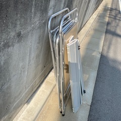 キッチンテーブルの画像