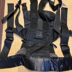 Baby Bjorn ベビービョルン　抱っこひもの画像