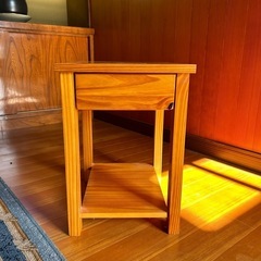 木製物置　引き出しつき
