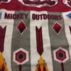 ディズニー　ミッキー　アウトドア　毛布　ブランケットの画像