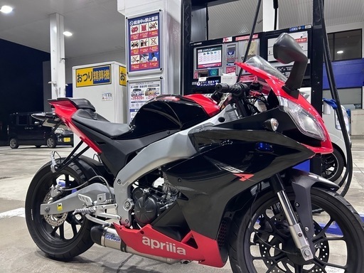 バイク aprilia RS4 125