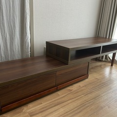 伸縮テレビボード